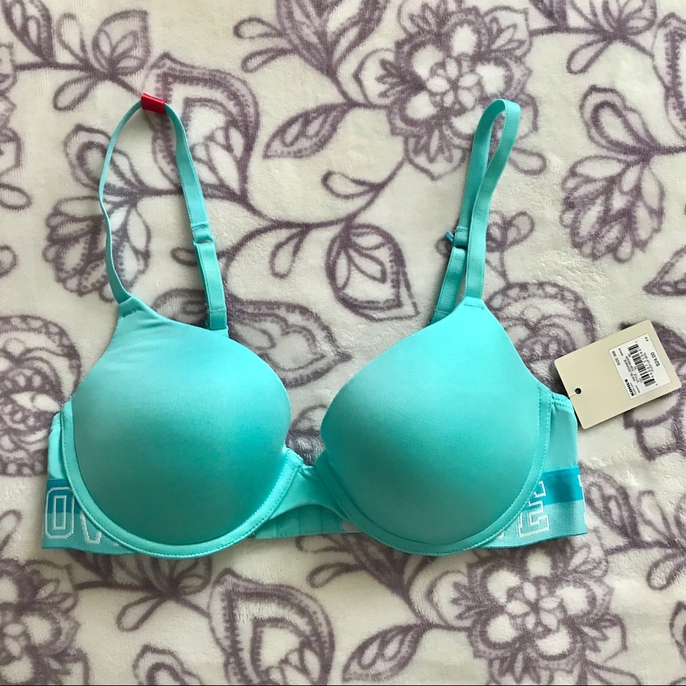 PINK Victoria’s Secret Push-up Bra